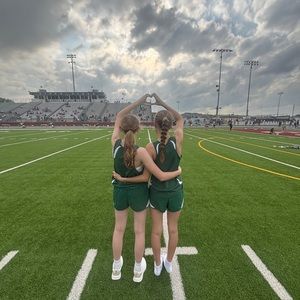 Meet your Posher, Elliotte